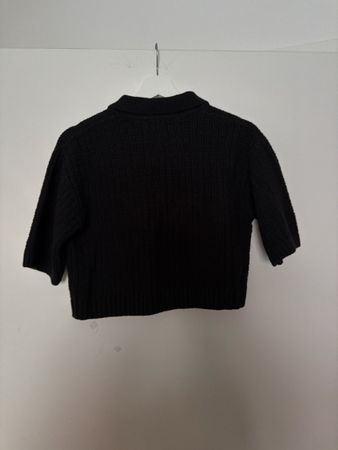 Pullover schwarz kurzarm Kragen Grösse M guter Zustand