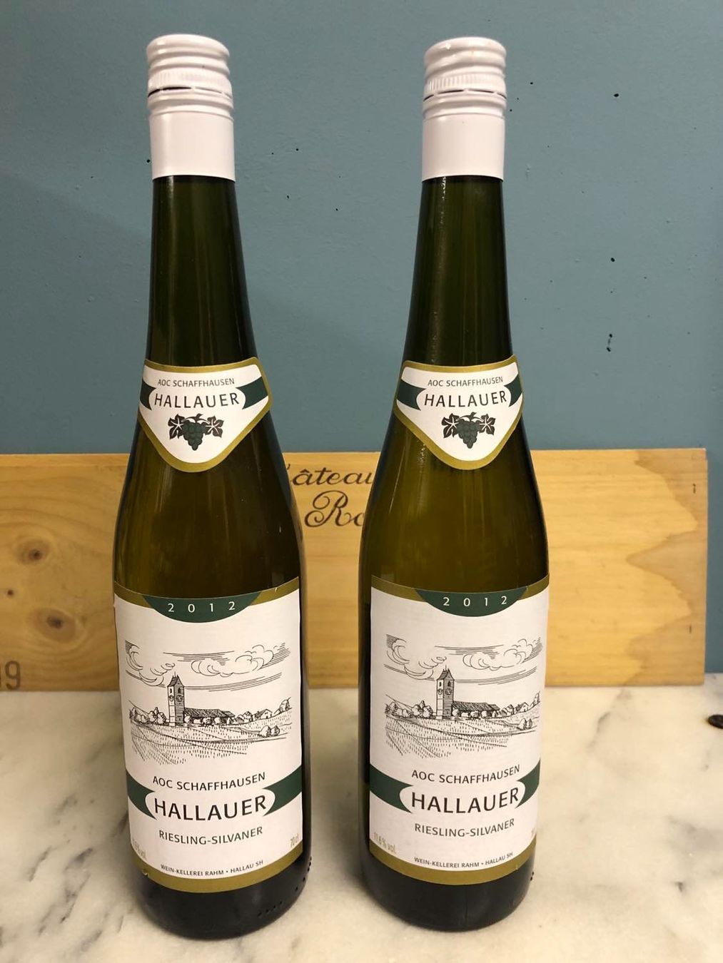 Vino: 2x 2012 HALLAUER RIESLING-SILVANER – Nuovo e nell'imballaggio originale da Münchenstein venduto da weinundspirituosen 1