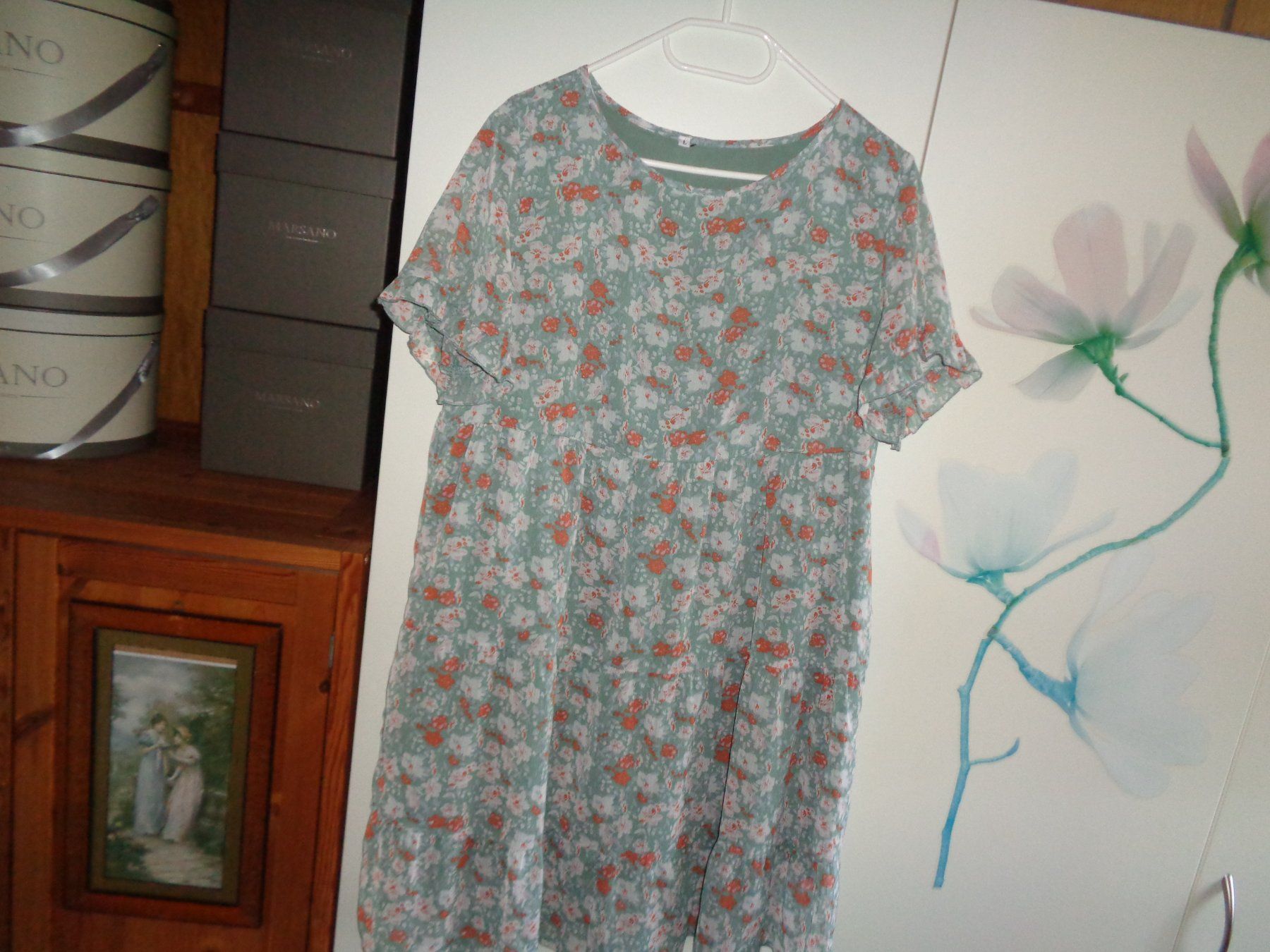 Kleider: *** Kleid mit Unterkleid *** / Neu – Neu (gemäss Beschreibung) aus Othmarsingen von Leuchtturmlady 2
