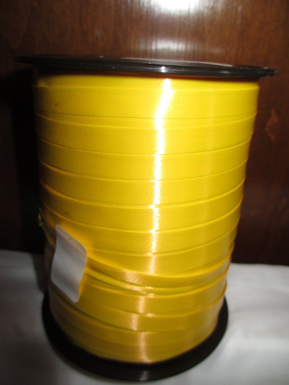 Nastri decorativi: Geschenkband gelb, 7mm x 500m – Nuovo e nell'imballaggio originale da Herisau venduto da fan_h9qj