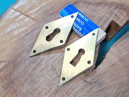 2 antike Möbel Schlüssel Rosetten, Messing (LOT2689#MBS3)
