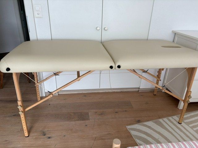 Sedie a sdraio: Massageliege, klappbar. Holz , Kunstleder beige – Usato da Zürich venduto da emm_66dk 1