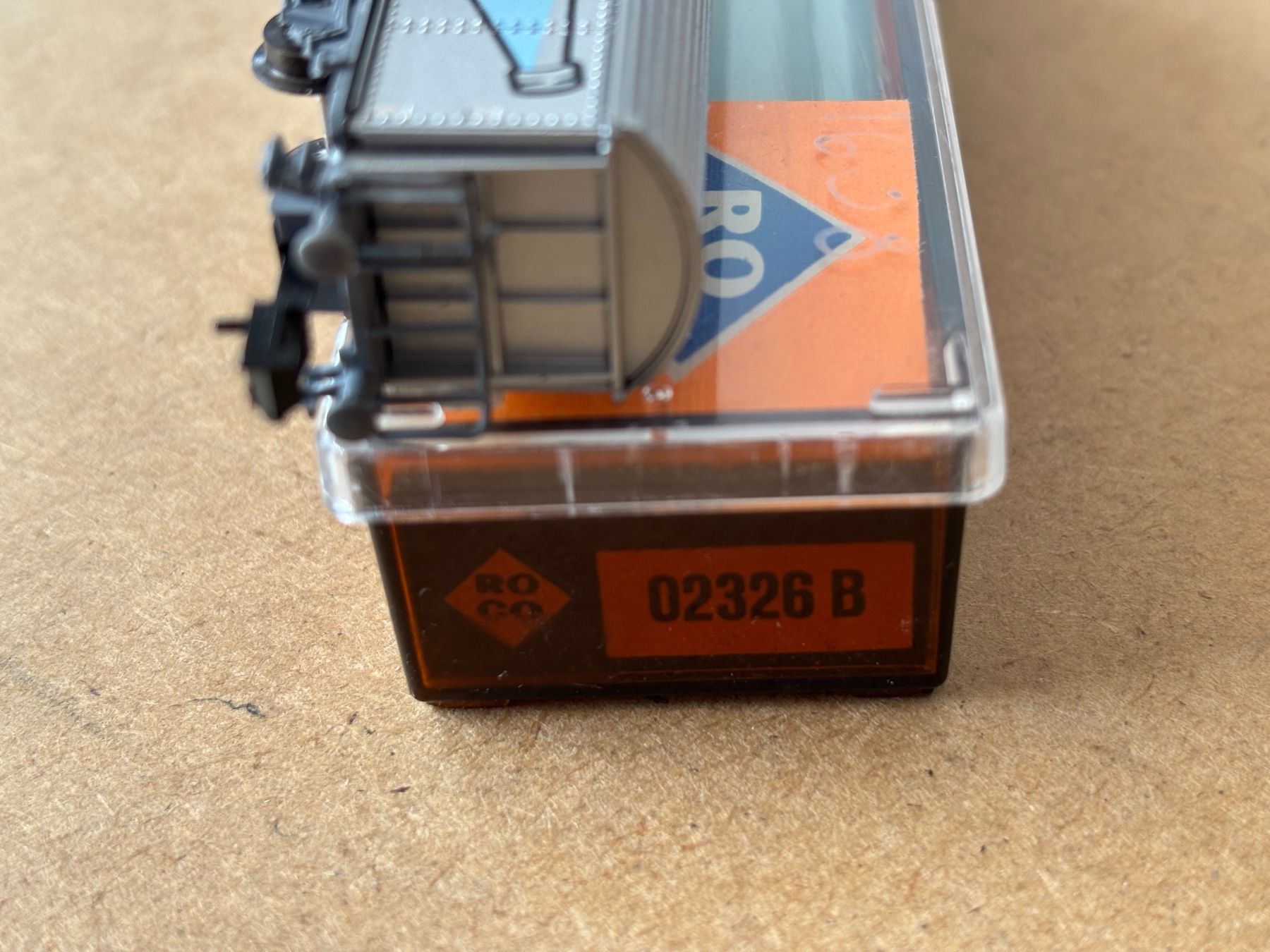 Roco Modelleisenbahnen: Roco 2326B Hbils Migros Aproz SBB – Neu und originalverpackt aus Hauterive NE von eriamch 1