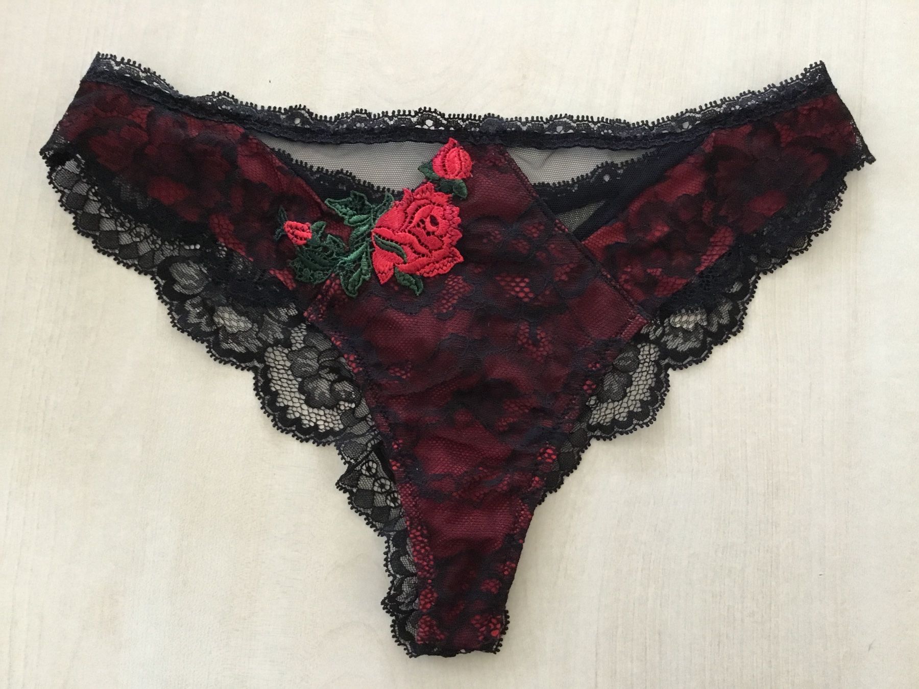 Lise Charmel Altra biancheria intima: LISE CHARMEL / Corsage / String / Strümpfe / 70B / 38 – Usato da St. Gallen venduto da mamavonbubu 5