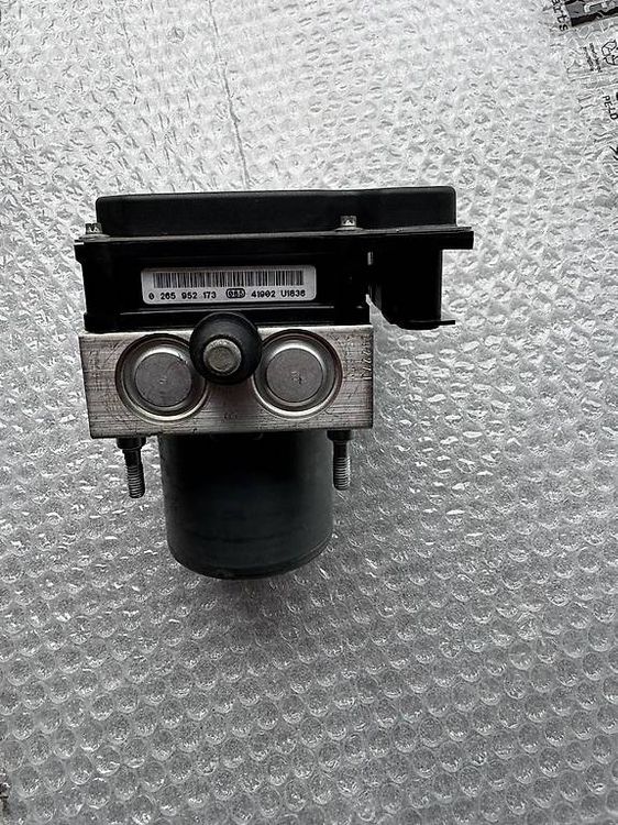 Smart Toutes les pièces auto: Gruppo centralina ABS smart 451 mhd 2012-2015 – D'occasion à Paradiso par lri_7wxr 2