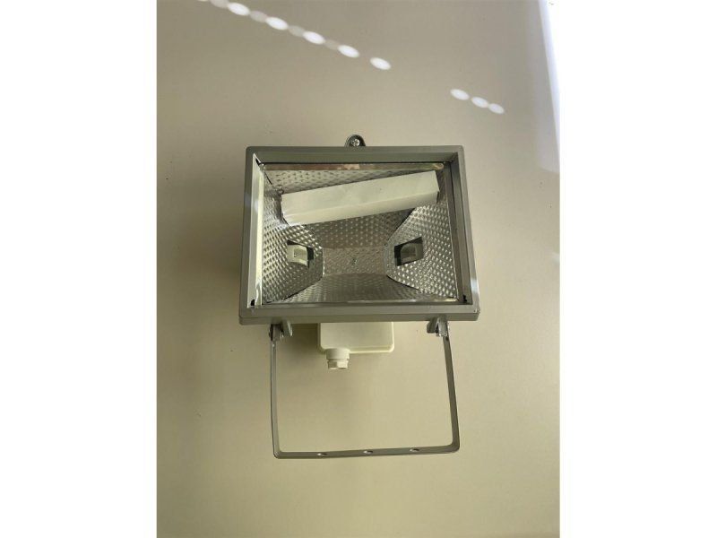 Lampade: Eco Halogenstraler 500 Watt ab 1.- – Nuovo e nell'imballaggio originale da KRINAU venduto da Mio_Liqstyle
