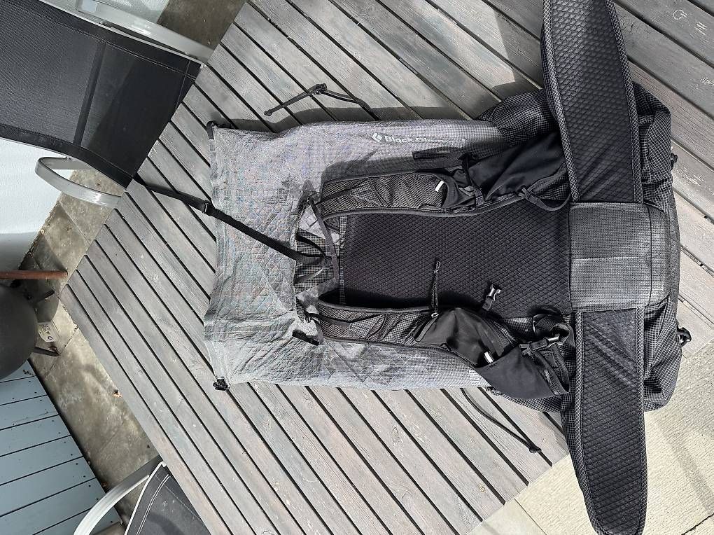 Sacs à dos: Black Diamond Beta Light 45 – D'occasion à Uster par milla80 1