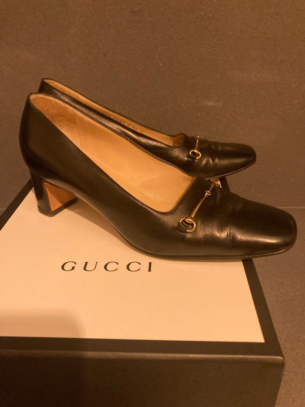 Gucci Scarpe da donna: Gucci no. 36 – Usato da Paradiso venduto da Kayakara 2