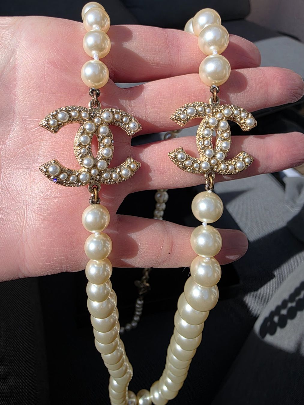 Chanel Catenine: Pearl Necklace by Chanel – Usato da Dübendorf venduto da ChicReEdition 2
