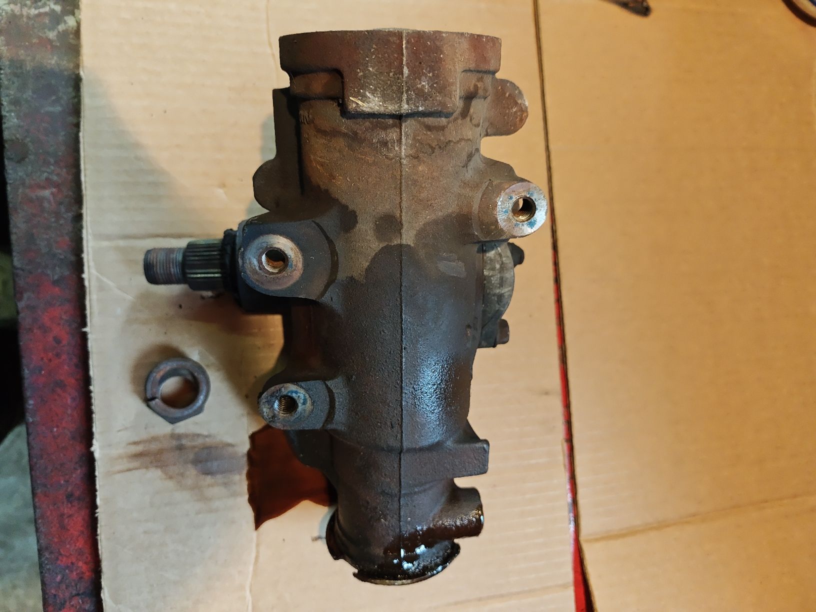 Jeep Tutti pezzi di ricambio auto: Jeep Cherokee xj 4.0 Lenkgetriebe – Usato da Blauen venduto da meu_sk7c 1