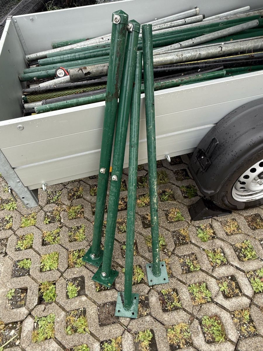 Recinzioni: Ab 1Fr Zaunpfösten – Usato da Oftringen venduto da sar_5sgb