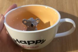 Tasse Happy Time avec Koala surprise à l'intérieur 😊☕