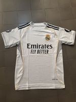Real Madrid Trikot Fussball in 36 