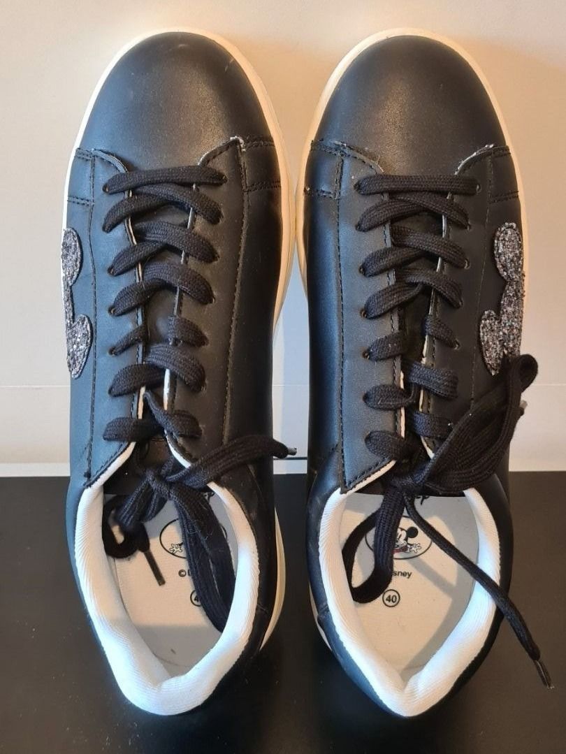 Dosenbach Scarpe da donna: Schuhe Mickey Maus – Usato da Rümlang venduto da Trojka25