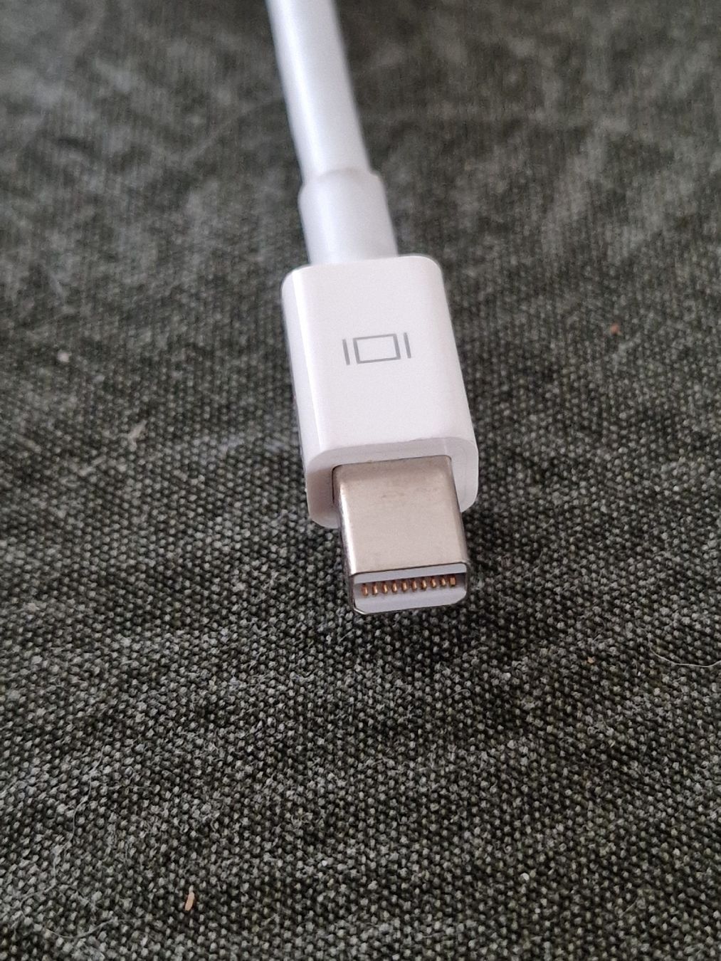 Lecteurs & Adaptateurs: mini Displaport to VGA adapter – D'occasion à Neuenhof par stufflikethat 1