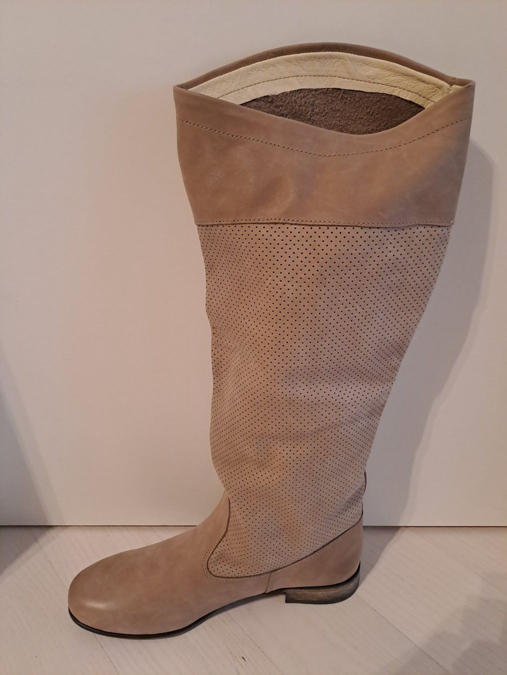 Damenschuhe: Stiefel  Gr 40 Leder – Neu (gemäss Beschreibung) aus Grenchen von panebianco 2
