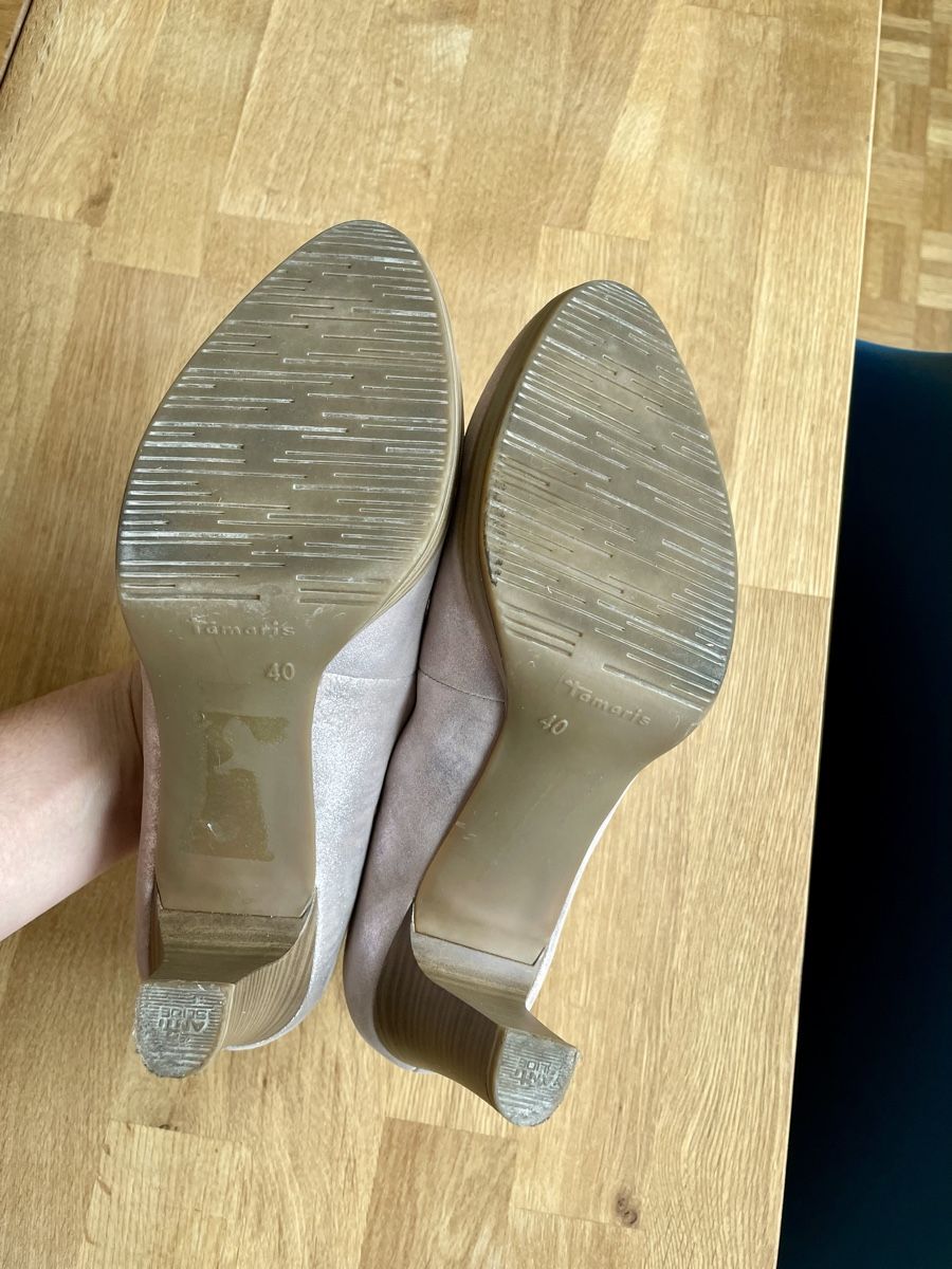 Tamaris Scarpe da donna: Tamaris Pumps Schuhe Damen 40 – Usato da Wabern venduto da IngaJohanna 5