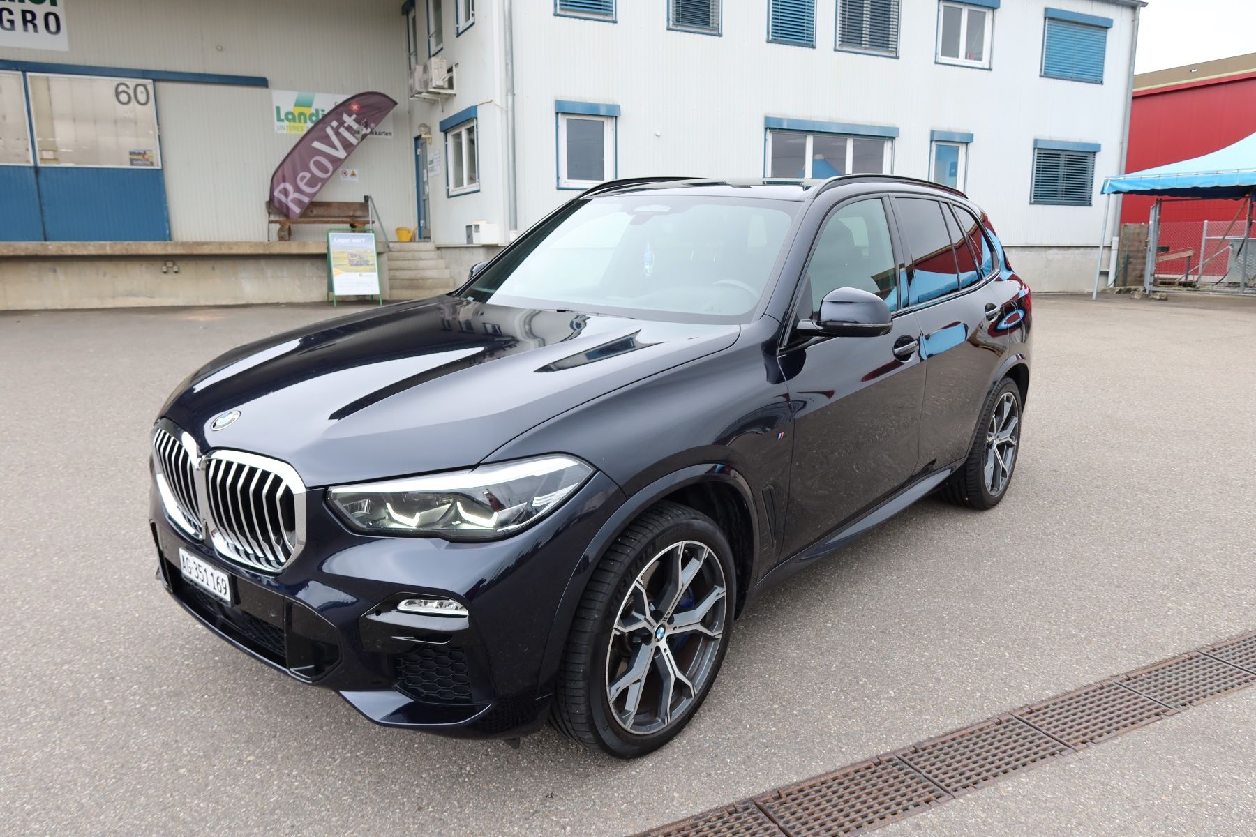 BMW Automobili: Bmw x5 – Usato da Boniswil venduto da Ole_93OP 3