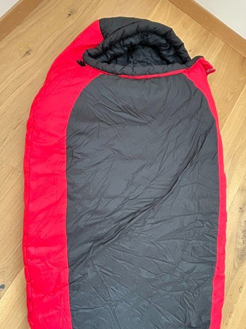 Schlafsäcke: Arinthia Schlafsack – Gebraucht aus Grosshöchstetten von gordes10