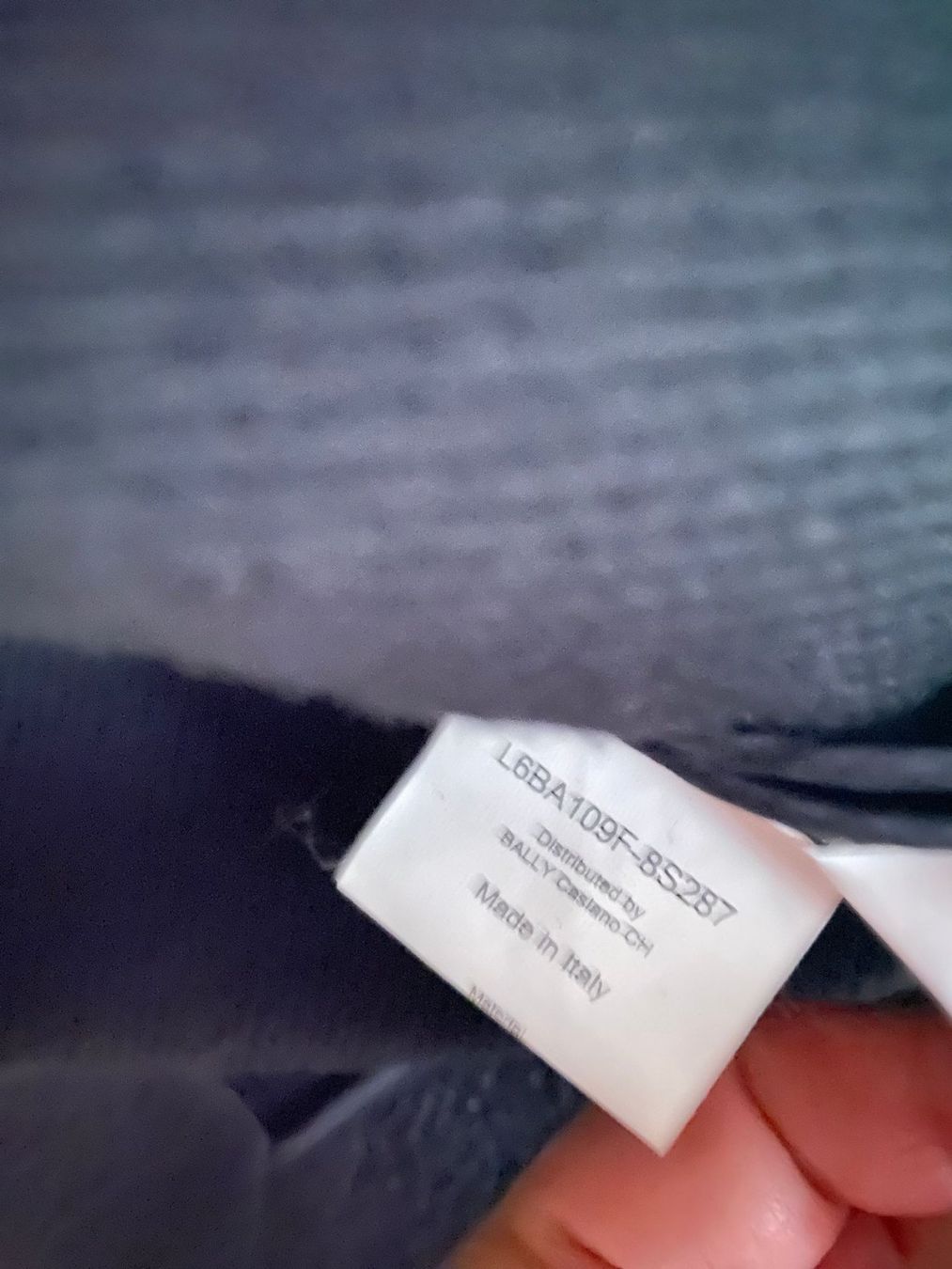 Bally Vestiti: Schwarzes Kleid mit Schnürung Gr. 36 – Nuovo (secondo la descrizione) da Rothrist venduto da lil_tg5m 8
