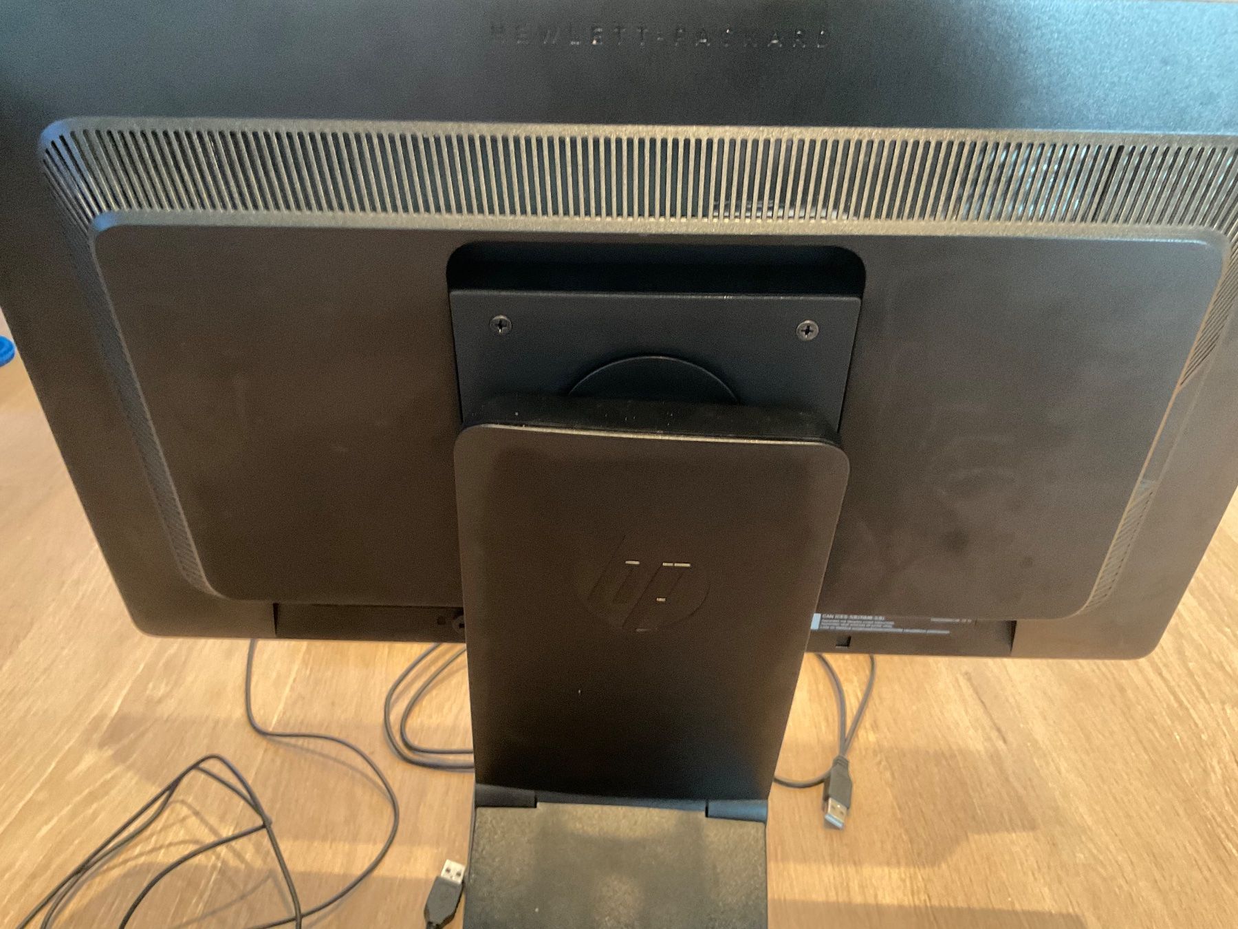 Hewlett Packard Monitore: Home Office Monitor – Gebraucht aus Uitikon Waldegg von sch_m58c 5