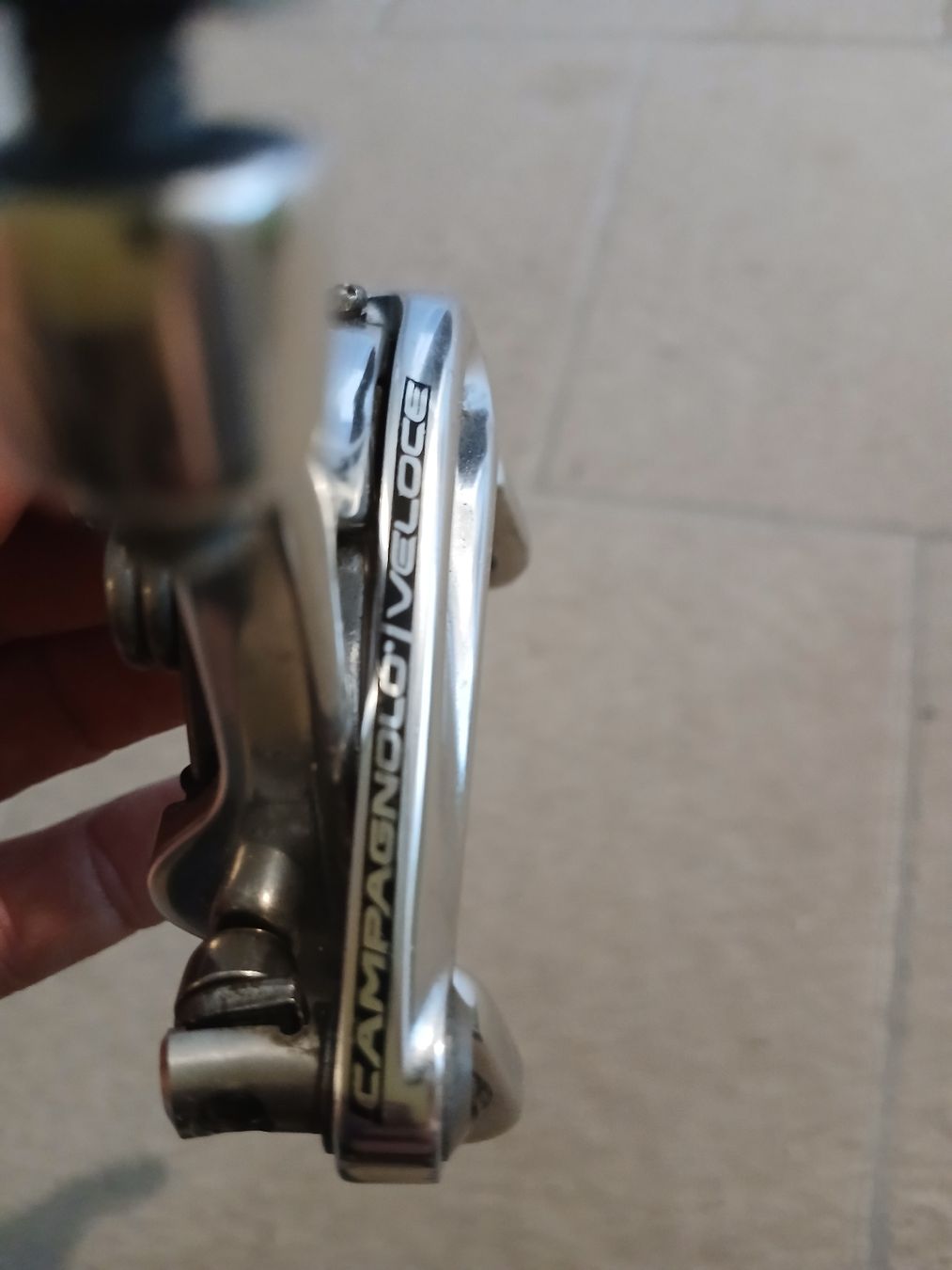 Campagnolo Pezzi di ricambio: Campagnolo Veloce brake caliper Vorderrad – Usato da Winterthur venduto da Walsh26 1
