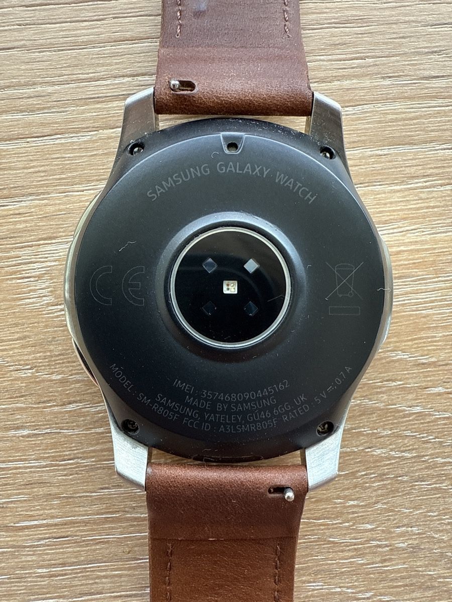Samsung Smartwatch: Samsung Watch 1 - Top Zustand – Usato da Jona venduto da Tsei 3
