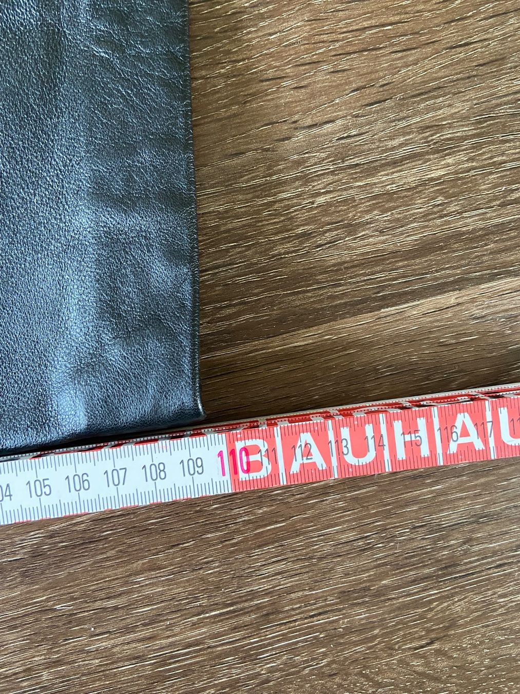 Pantaloni: Lederhose für Damen – Usato da Muttenz venduto da bargain_hunter 3