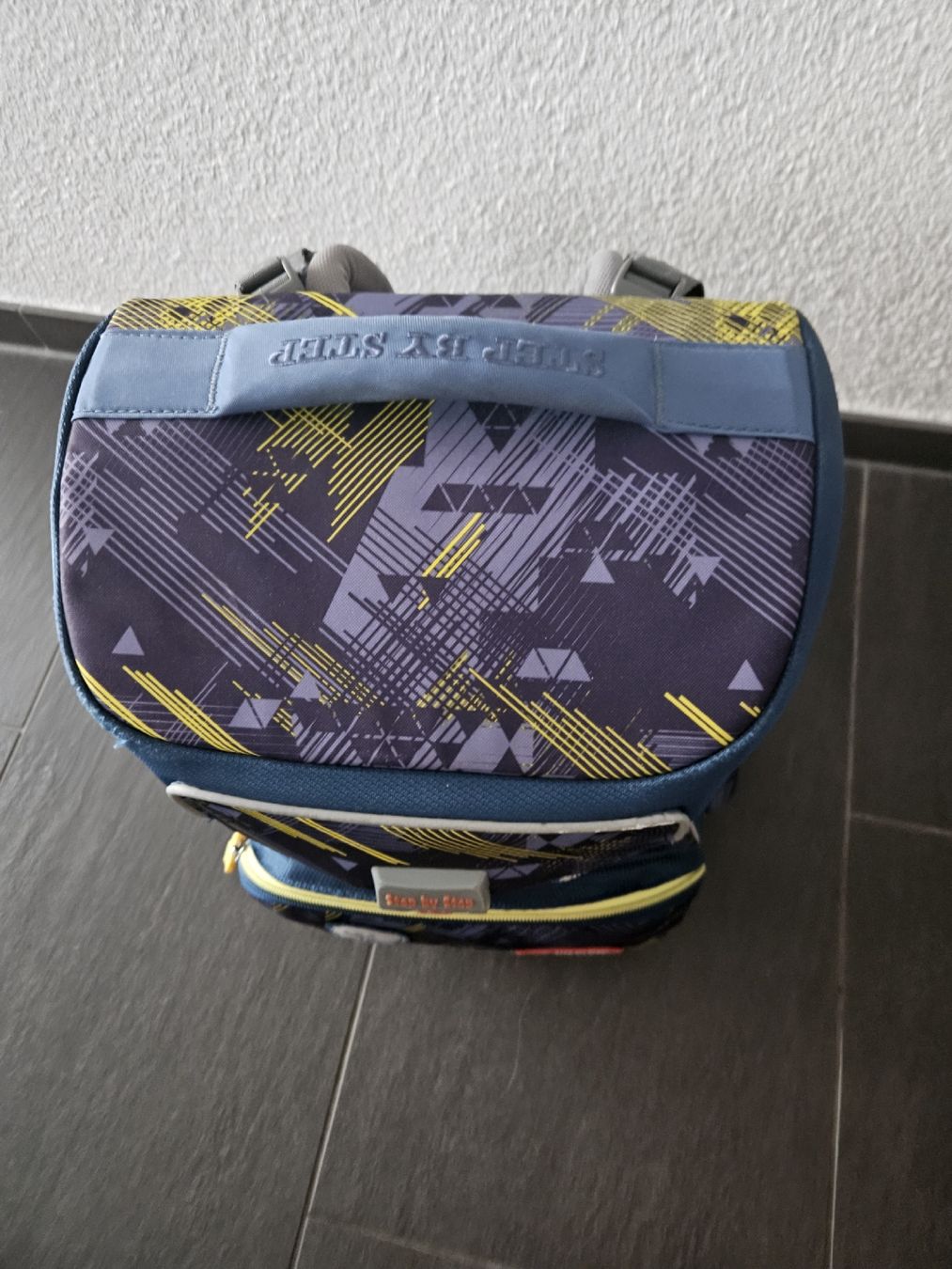 Step by Step Borse & Zaini: Schulranzen "Step by Step" in coolen Polizei Design  – Usato da Diepoldsau venduto da rin_d9yl 1