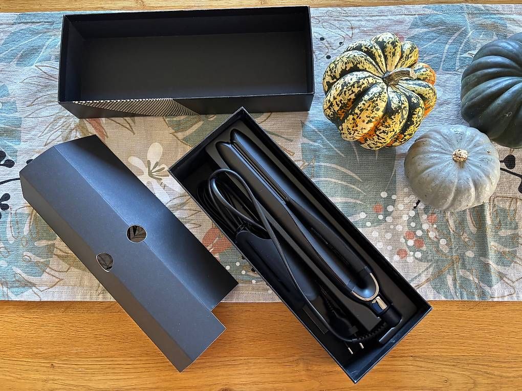 Lockenstäbe & Haarglätter: ghd platinum+ styler  – Neu und originalverpackt aus Balzers von DeliaSch. 1