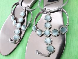NEUE Elegante Flipflops mit Strass