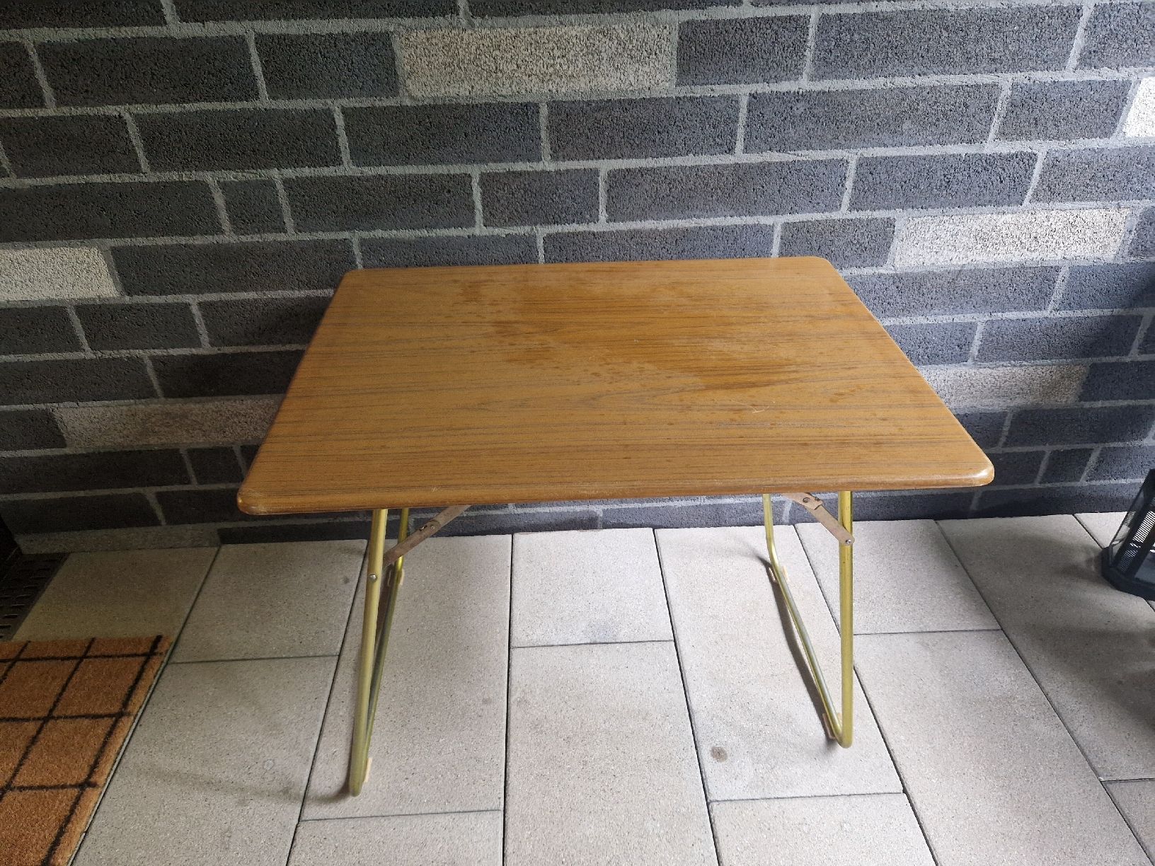 Tavoli: kleiner Klapptisch – Usato da Winterthur venduto da jamz77d