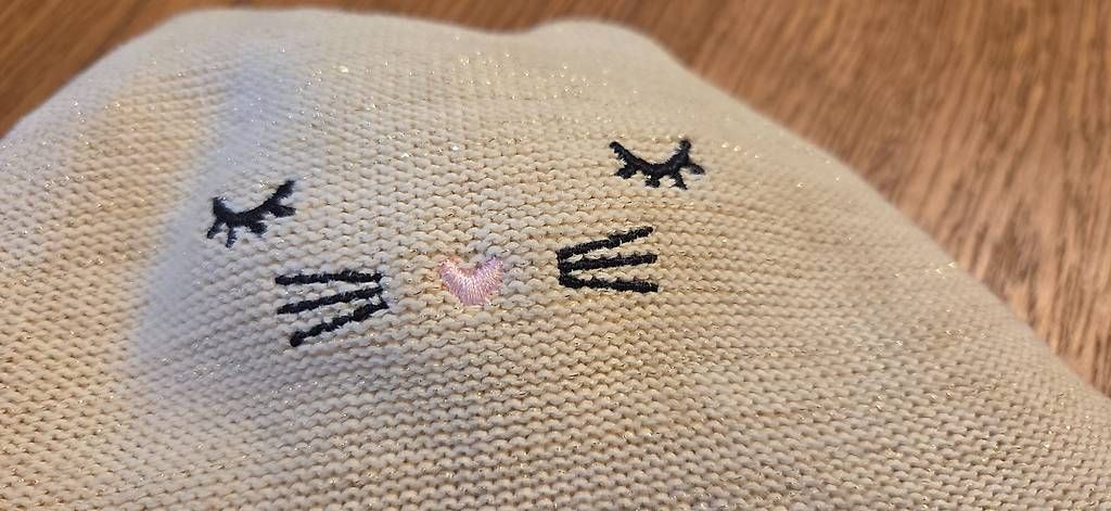 Sonstige Jungenkleidung: Süsser Kinderhut mit Tiergesicht – Neu und originalverpackt aus Aarau Rohr von Meldan 3