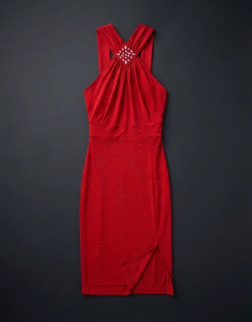Kleider: Robe rouge longue pailletée strass taille S – Gebraucht aus Villeneuve VD von jxste_dani
