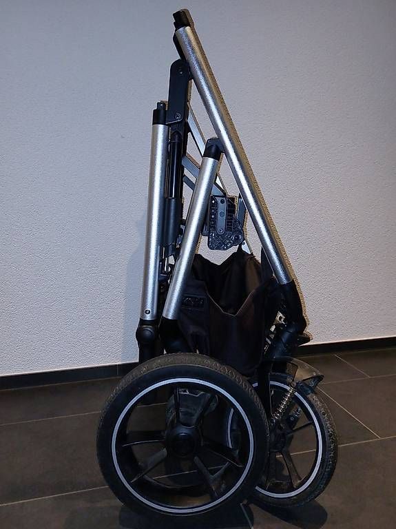 Carrozzine: Kinderwagen Marke Mon Nuova – Usato da Rüttenen venduto da pat_8pnw 3