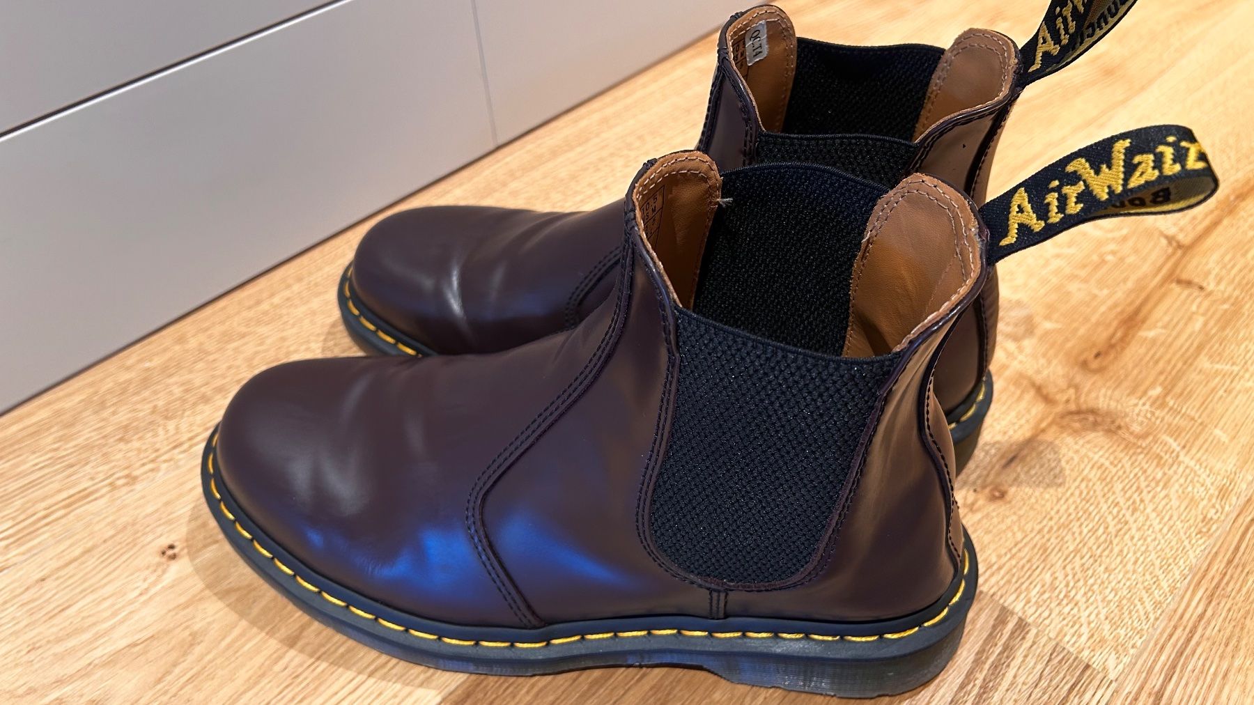 Dr. Martens Herrenschuhe: Chelsea Boots Dr. Martens – Gebraucht aus Schiers von Dergrenzer 1