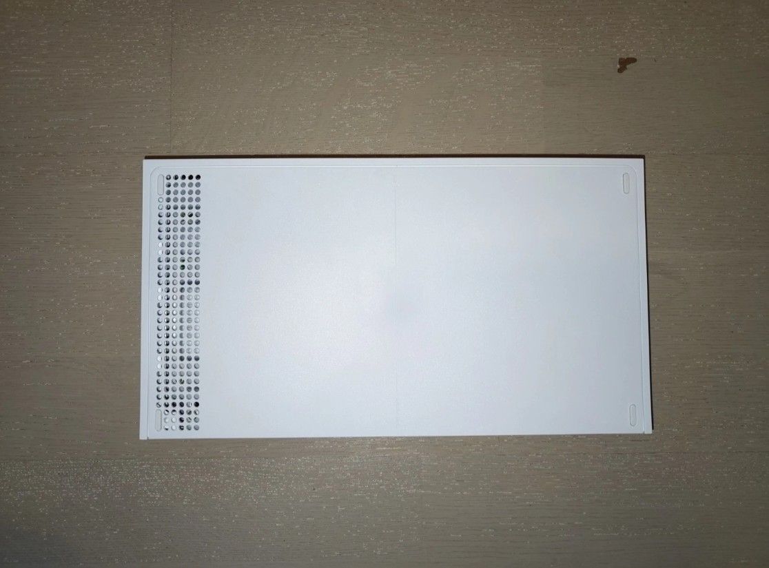 Microsoft Console: Xbox - Series S mit Controller – Usato da Bellach venduto da sandy09061 3