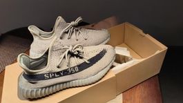 YEEZY 350 V2 >Granite<