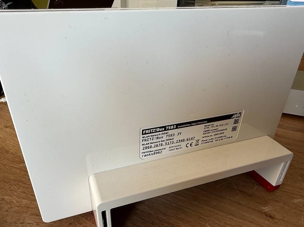 Modems & Routeurs: Fritzbox 7853 – D'occasion à Stein am Rhein par fabio8260 1