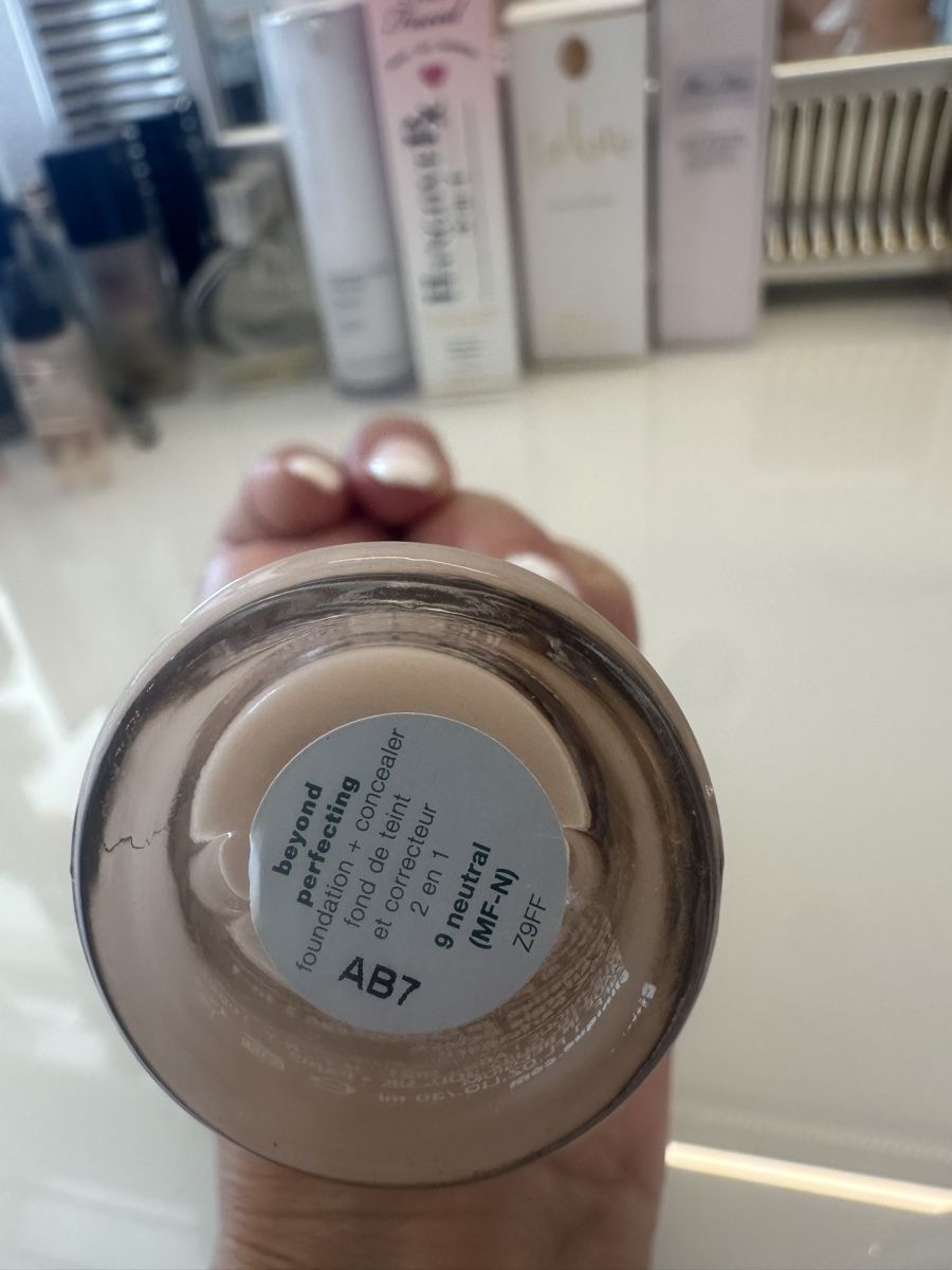 Maquillage: Clinique Foundation – D'occasion à Rudolfstetten par Laramalna 2