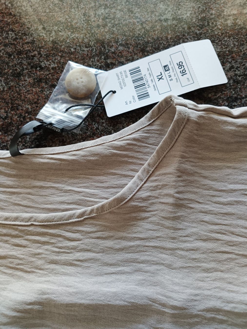 T-shirt: Schönes Shirt neu XL – Nuovo (secondo la descrizione) da Bätterkinden venduto da Elefantenzoo 2