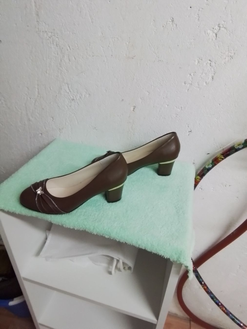 Scarpe da donna: 8 Paar Schuhe  – Nuovo (secondo la descrizione) da Bülach venduto da inced 6