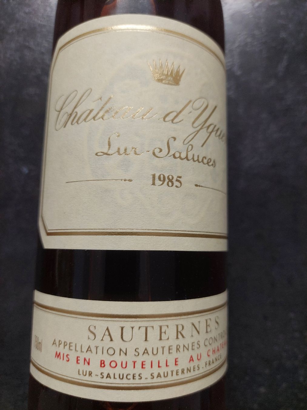 Yquem Vino: Vin de Bordeaux d'exception  – Nuovo e nell'imballaggio originale da Le Locle venduto da wchs 1