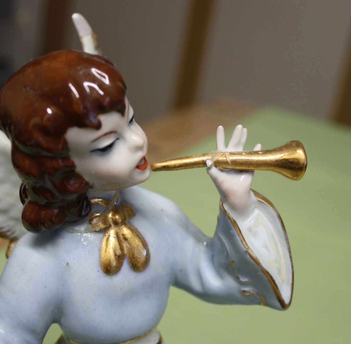 Statuette: Engel mit Tröte – Difettoso da Flüelen venduto da Alt-und-Neu 9