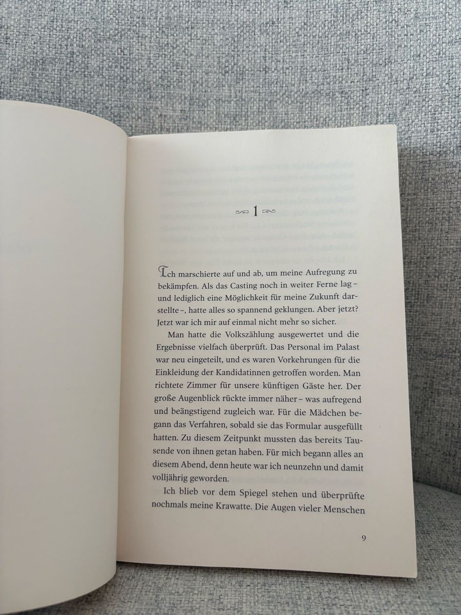 Libri: Selection Stories 1: Liebe oder Pflicht, Kiera Cass! – Nuovo (secondo la descrizione) da Andwil SG venduto da mia_ryy5 1