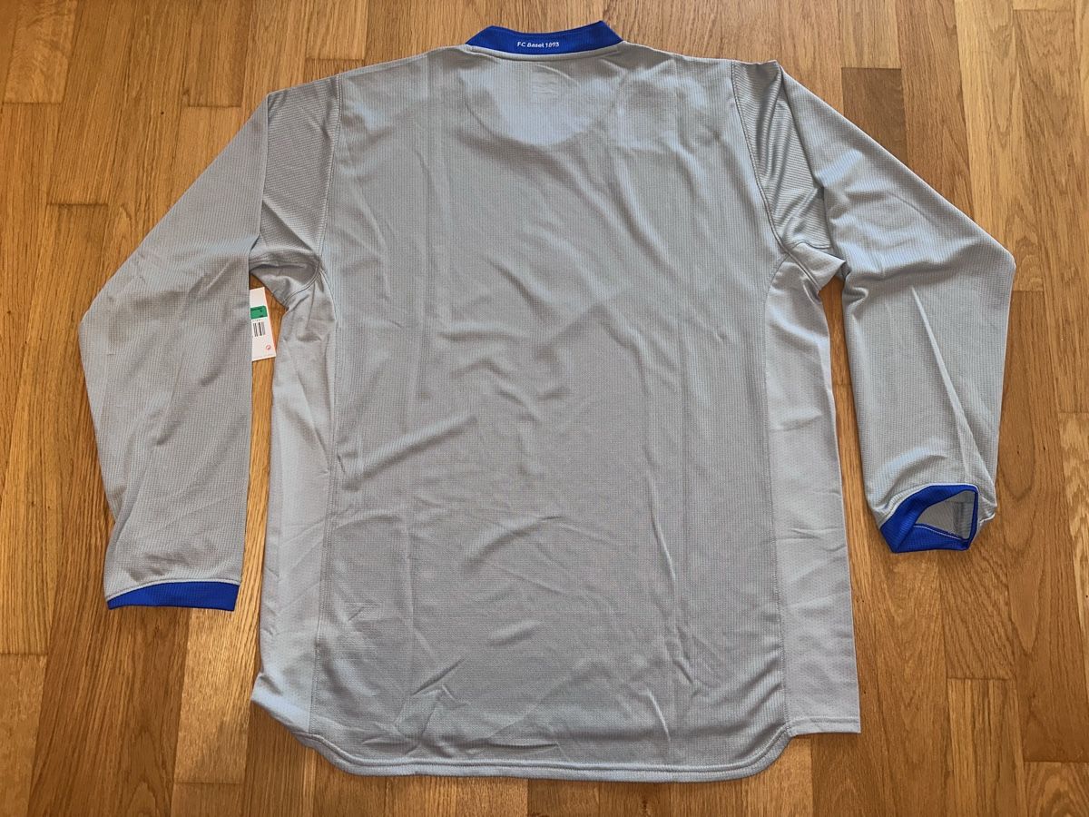 Nike Canottiere & Pantaloni: FC Basel Trikot neu mit Etikette! – Nuovo (secondo la descrizione) da Grellingen venduto da Faebu7 2