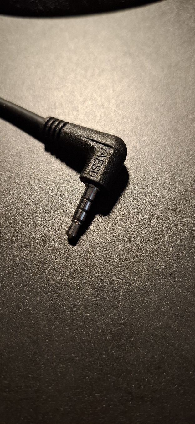 Yaesu Funktechnik: Yaesu CT-44 Mikrofon-Adapter – Neu (gemäss Beschreibung) aus Chur von Giffa-04-06 3