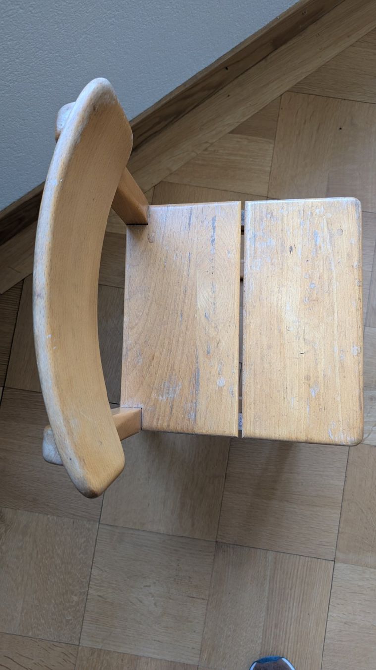 Sedie: Kinderstuhl aus Holz – Usato da Ittigen venduto da stoney63 3