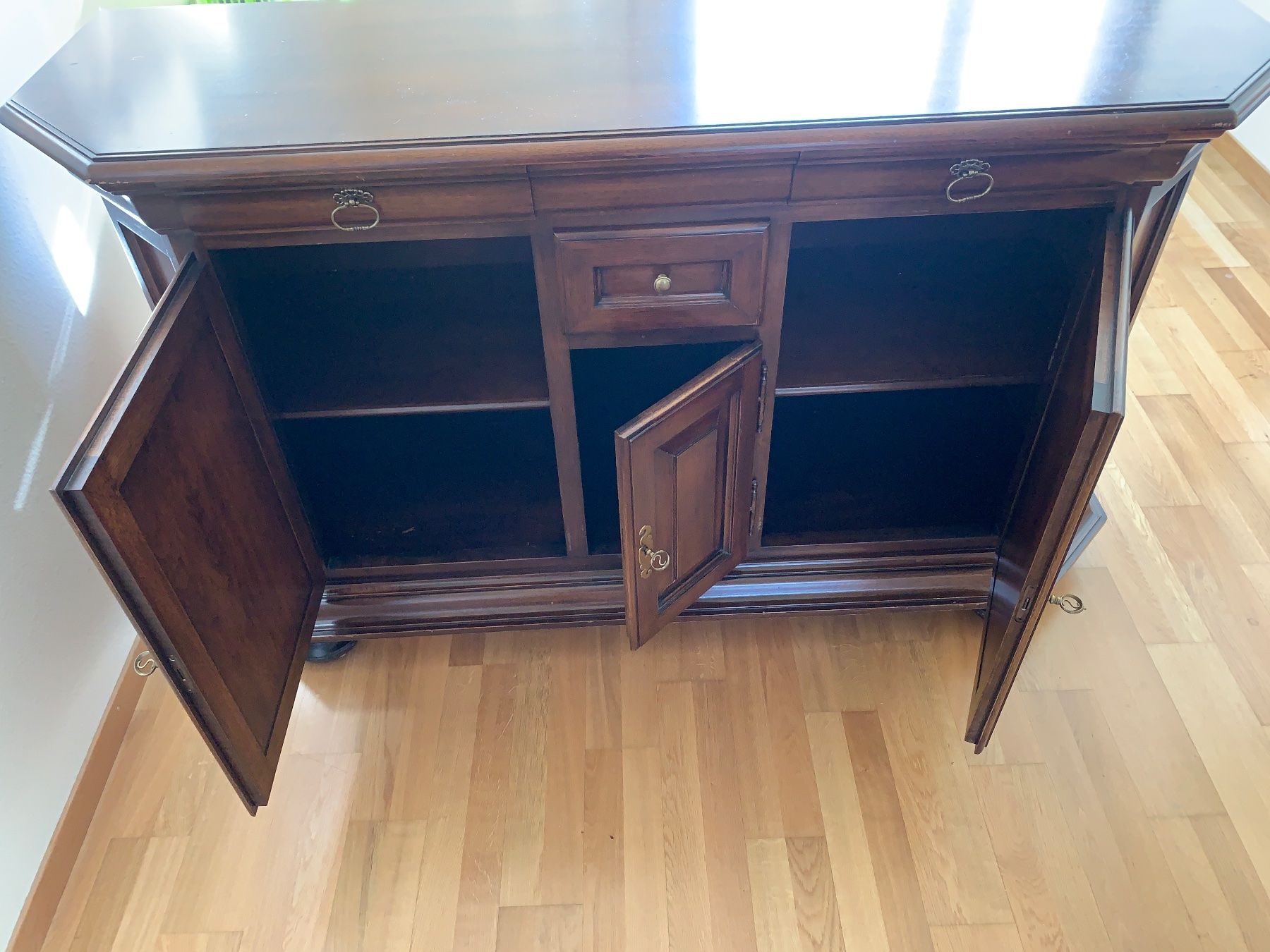 Commodes: Original SELVA Antik Möbel – D'occasion à Suhr par polaris4x4 2