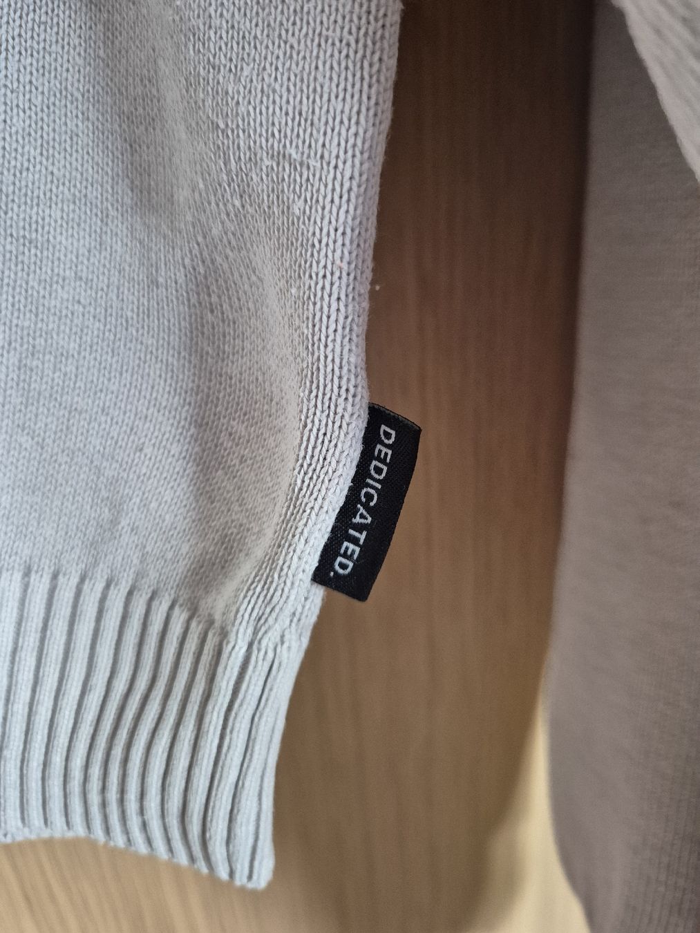 Pullover & Sweatshirts: Hellgrauer Pullover, Dedicated, XS – Gebraucht aus Balzers von BeScha88 2